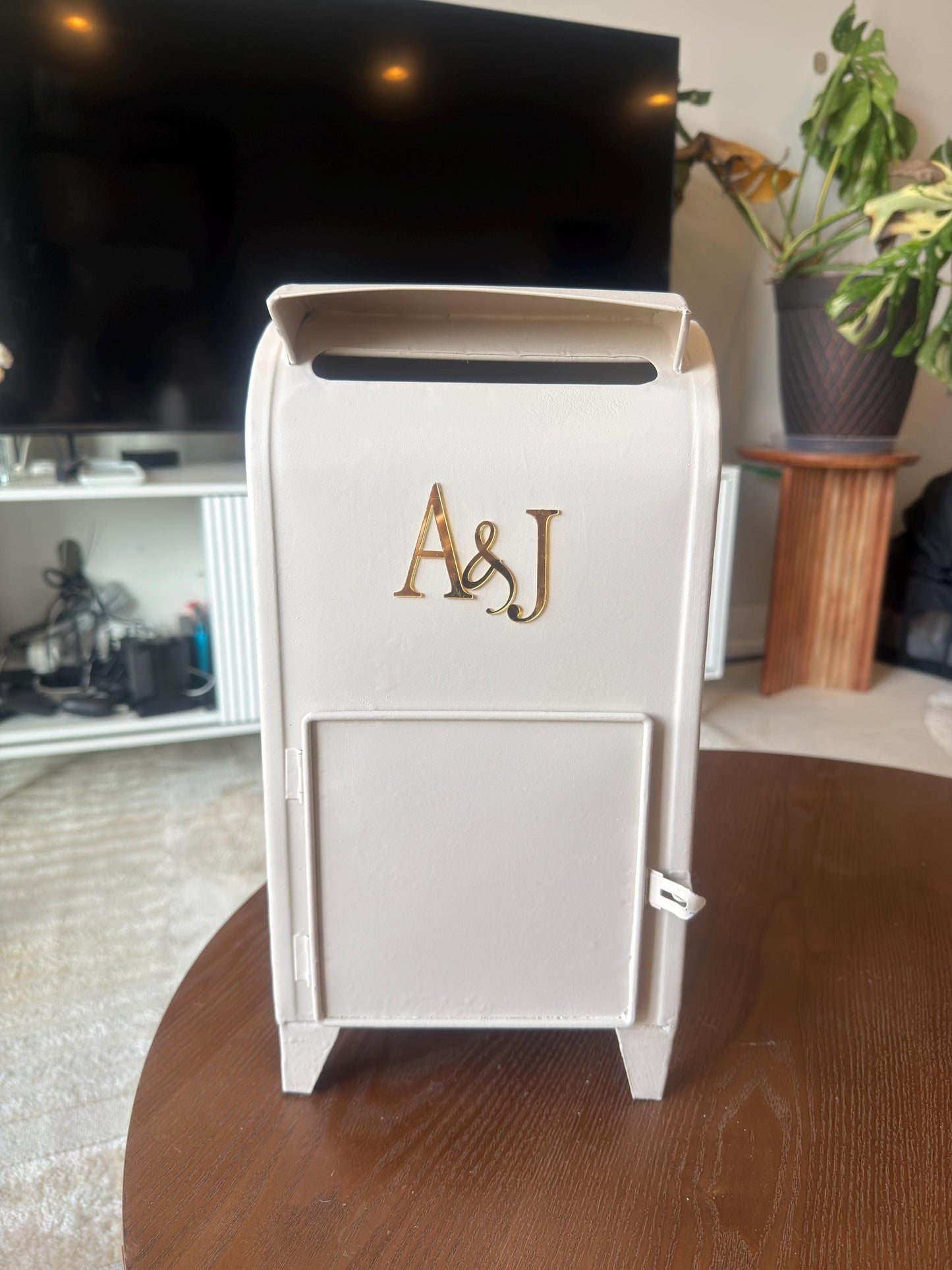 Wedding Card Mailbox – Personalized Monogram, Hand-Painted Envelope Holder, Wedding Reception Décor